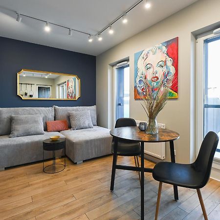 Regnum Noctis Piotrkowska 44 Appartement Łódź Buitenkant foto