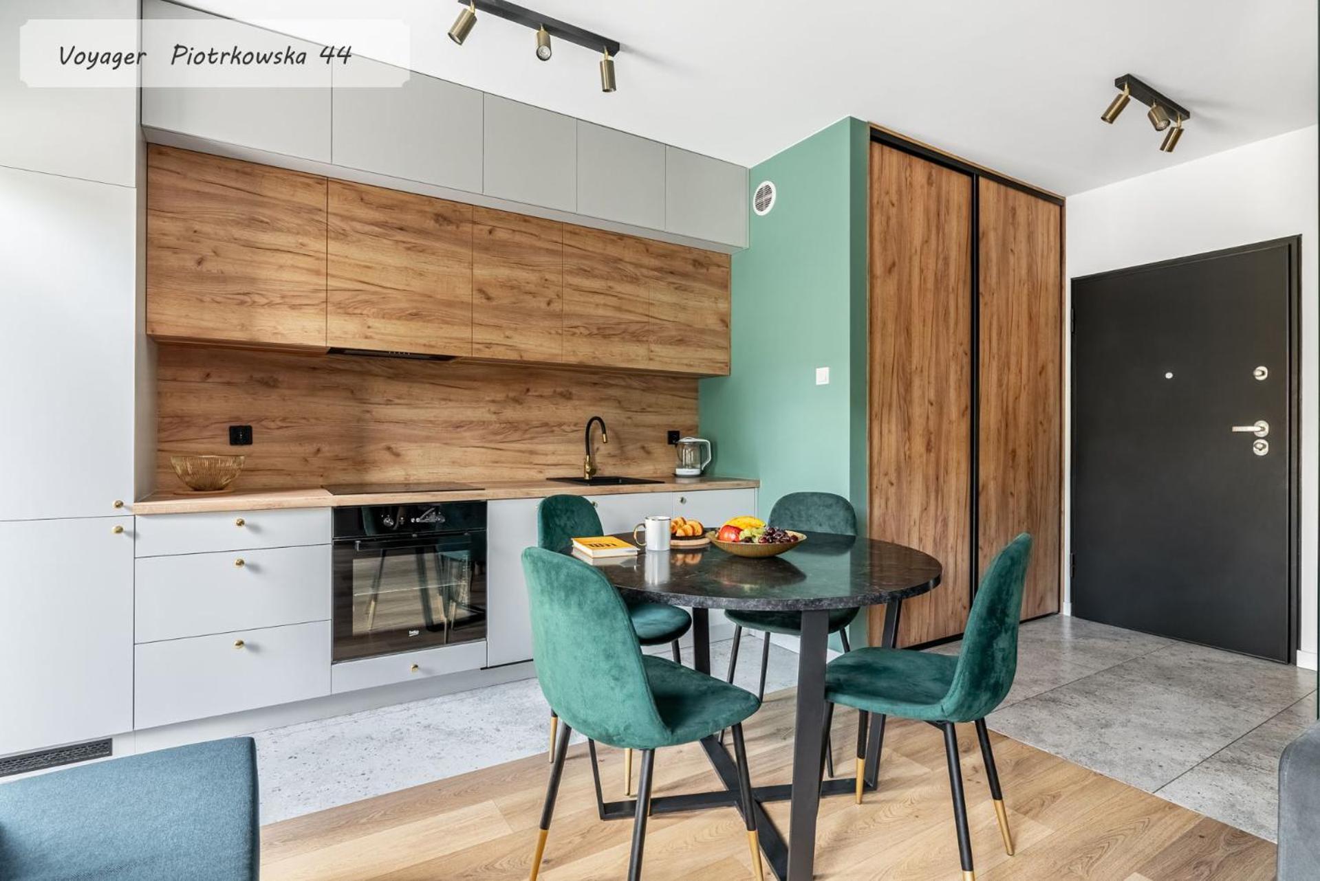 Regnum Noctis Piotrkowska 44 Appartement Łódź Buitenkant foto