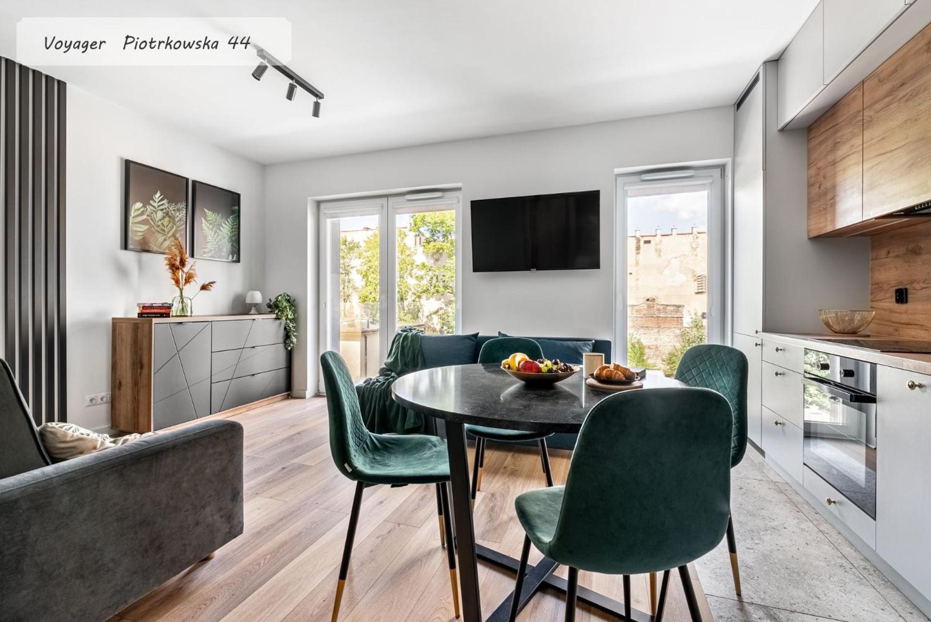 Regnum Noctis Piotrkowska 44 Appartement Łódź Buitenkant foto